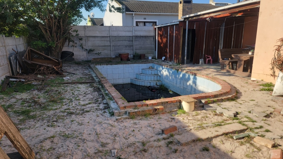 3 Bedroom Property for Sale in Highbury Western Cape
